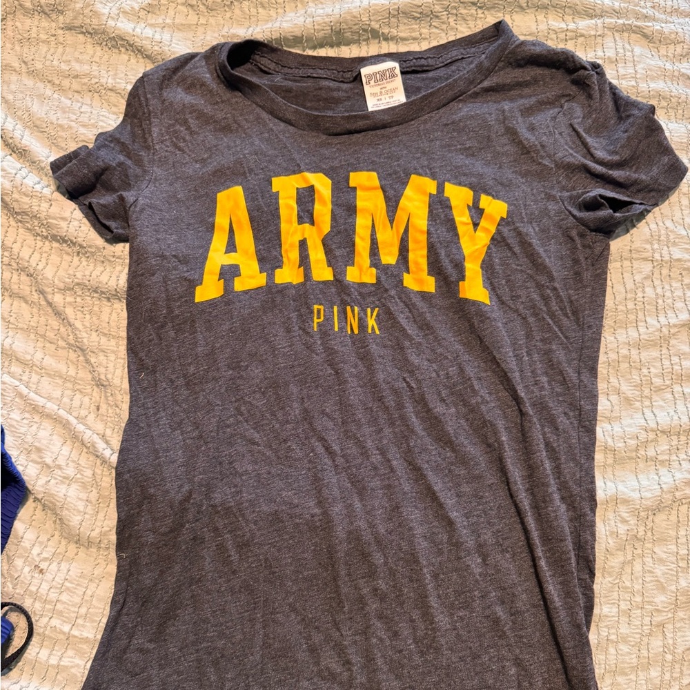 Army pink t shirt